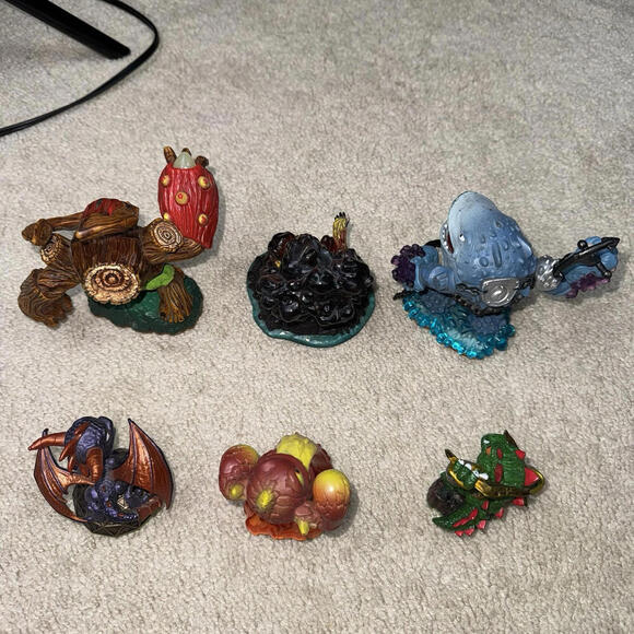Skylanders Figure Lot of 6 Spyro, Eruptor, Thumpback & More Characters Trap Team - Picture 5 of 5